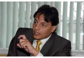 Villavicencio denuncia una persecución del Gobierno
