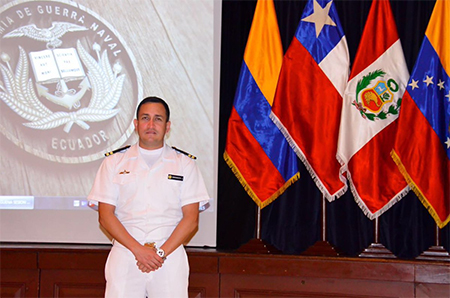Otro oficial enfrenta Consejo de Disciplina militar, por responderle un email a Correa