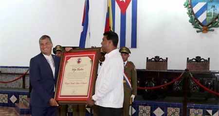En Cuba declaran a Rafael Correa Hijo Ilustre de la Ciudad