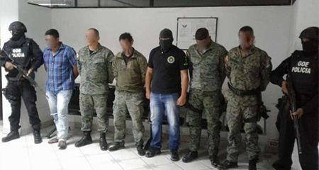 Ejército del Ecuador lamenta que 4 militares estén envueltos en asalto a vivienda