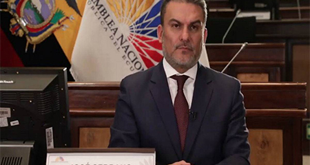 José Serrano es destituído como presidente de la Asamblea Nacional
