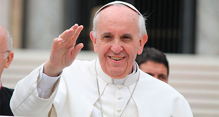 Papa Francisco envía mensaje a familiares de periodistas asesinados de El Comercio