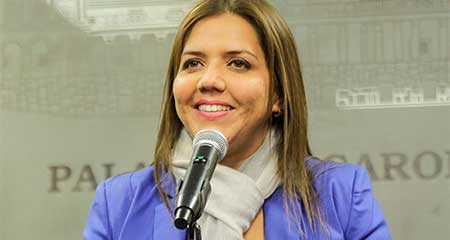 María Alejandra Vicuña salió de la vicepresidencia y ahora trabajaría en el SRI