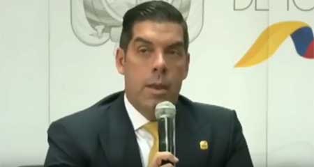 Raúl Ledesma: La licencia a Ma. Alejandra Vicuña en el SRI no fue legal (Video)