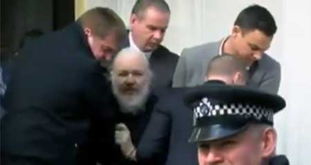 Ecuador retira asilo a Julián Assange