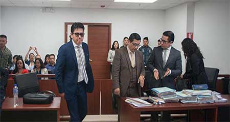 Jueza pide investigar a fiscal Salazar por el caso 30-S