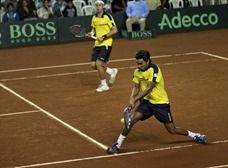 Ecuador cede un punto al perder en dobles en Copa Davis